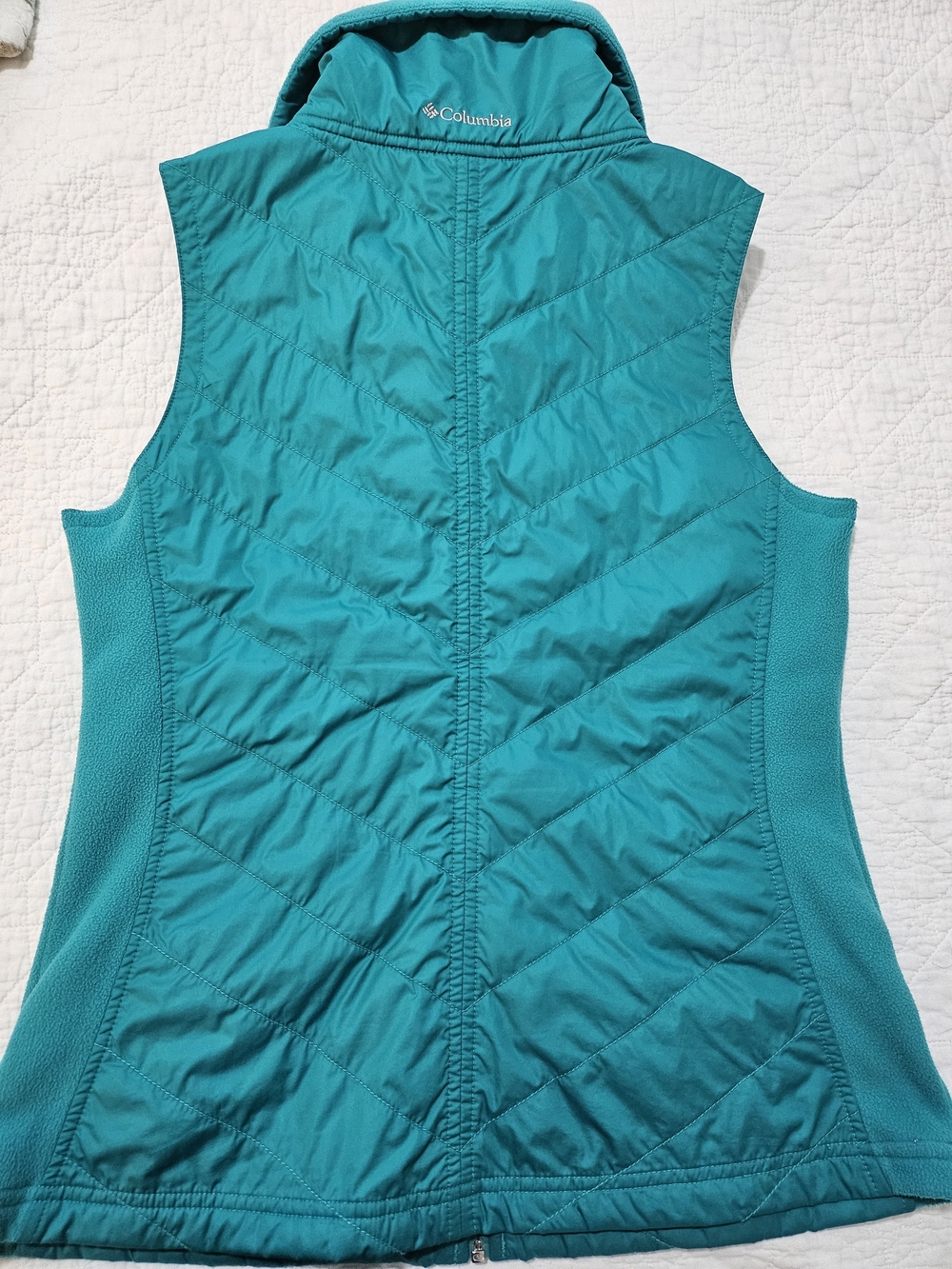 Columbia Teal Quilted Fleece-Blend Women's Vest - Picture 5 of 5